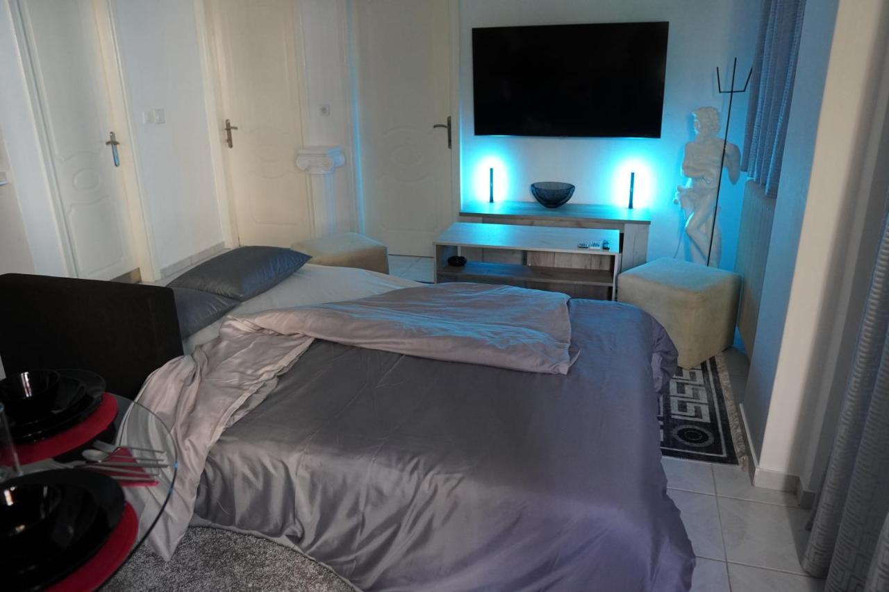 Poseidon'S Premium Apartment Kateríni Esterno foto