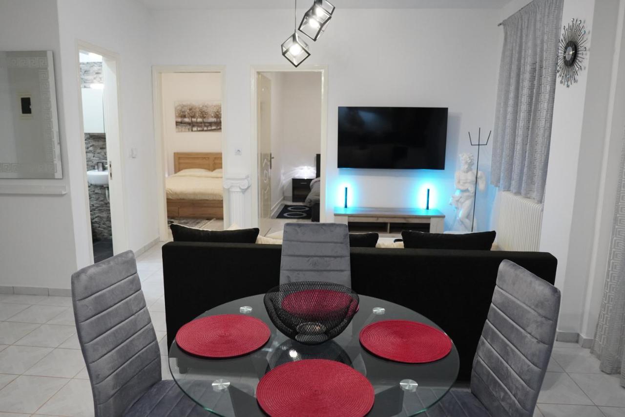 Poseidon'S Premium Apartment Kateríni Esterno foto
